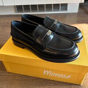 BNIB Mimosa Black Leather Loafers - Size 5